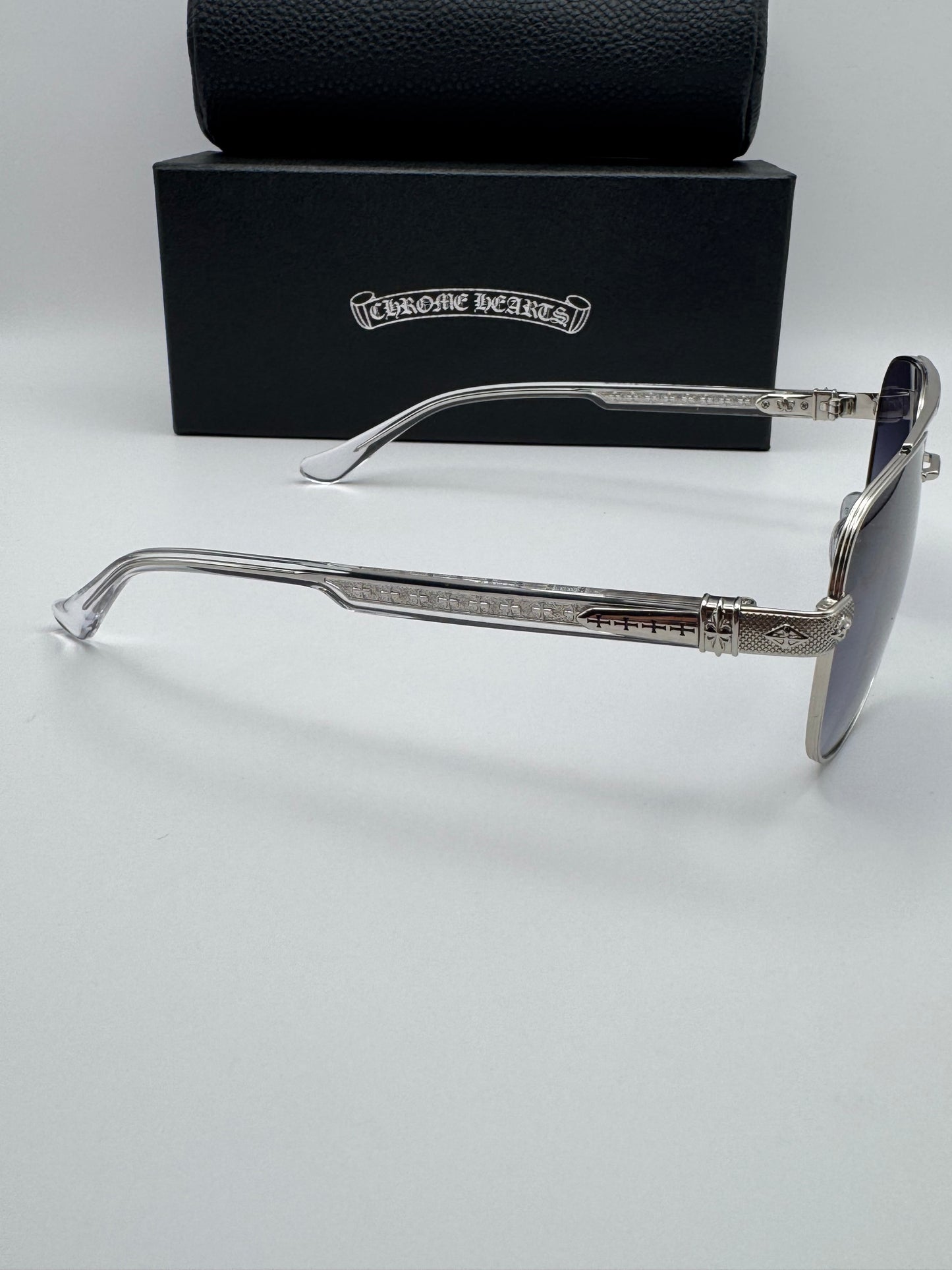 Cross glasses CH