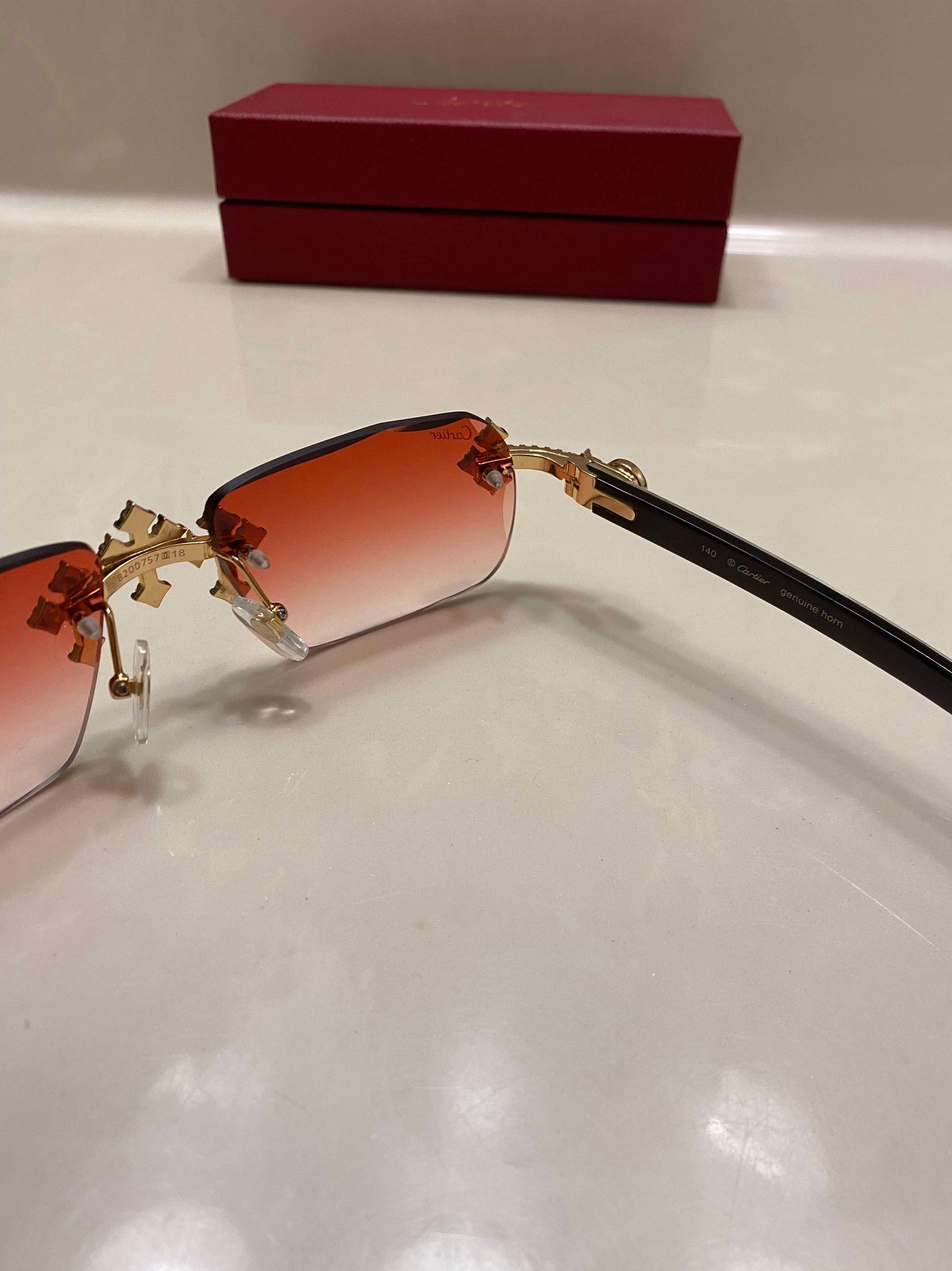 (2Day) Iced out Cross glasses