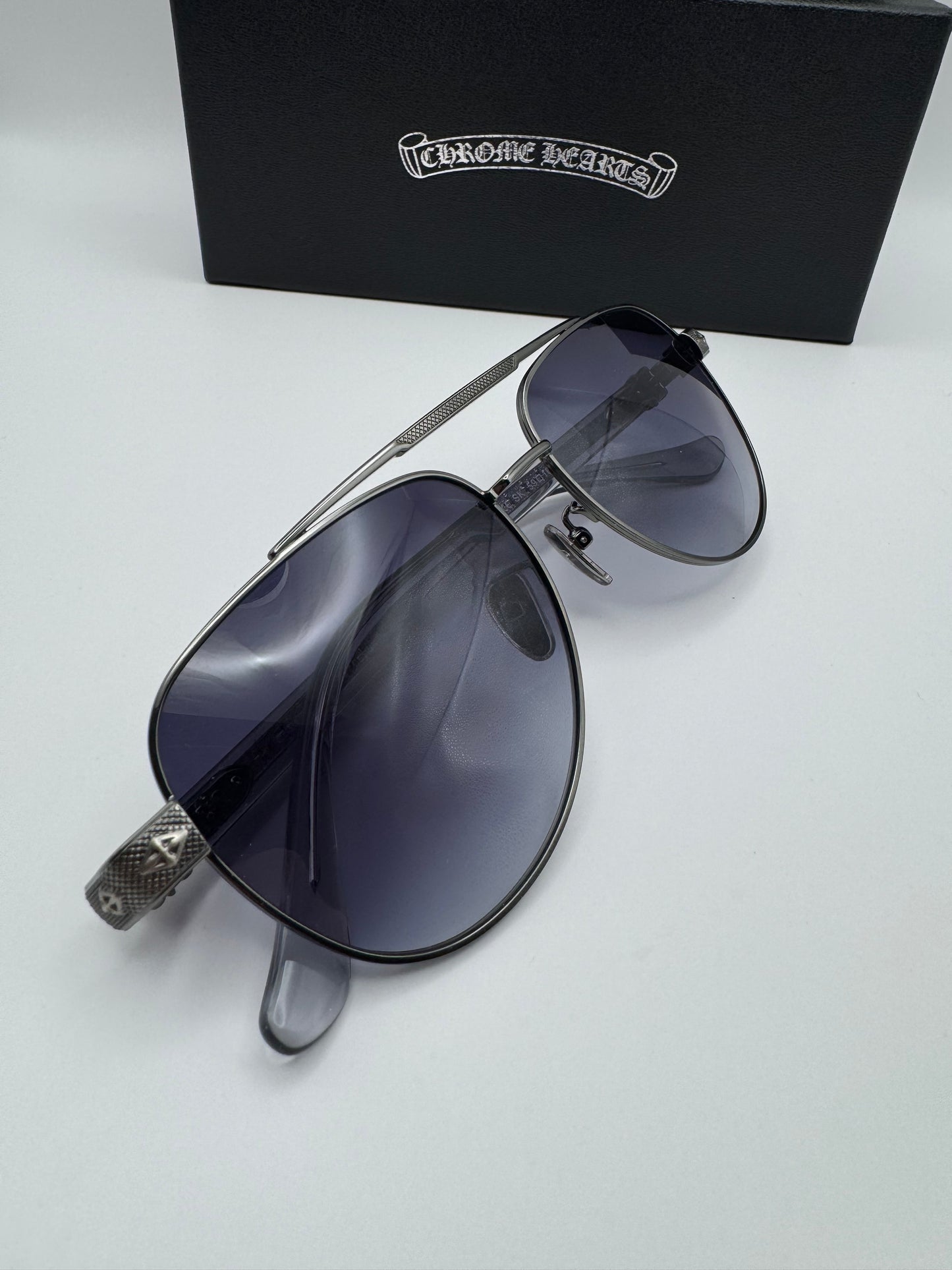 Cross glasses CH