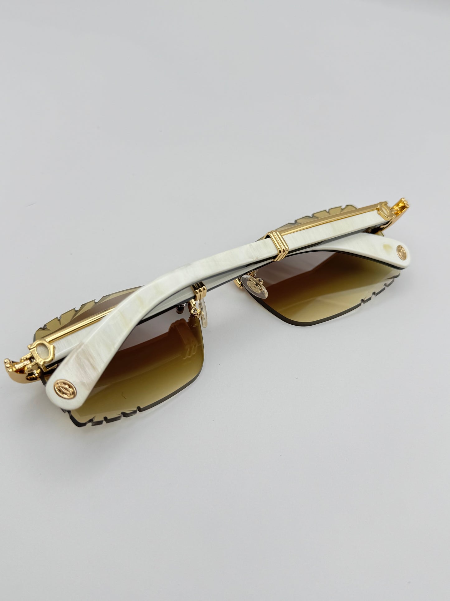 PREMIERE White Buffs