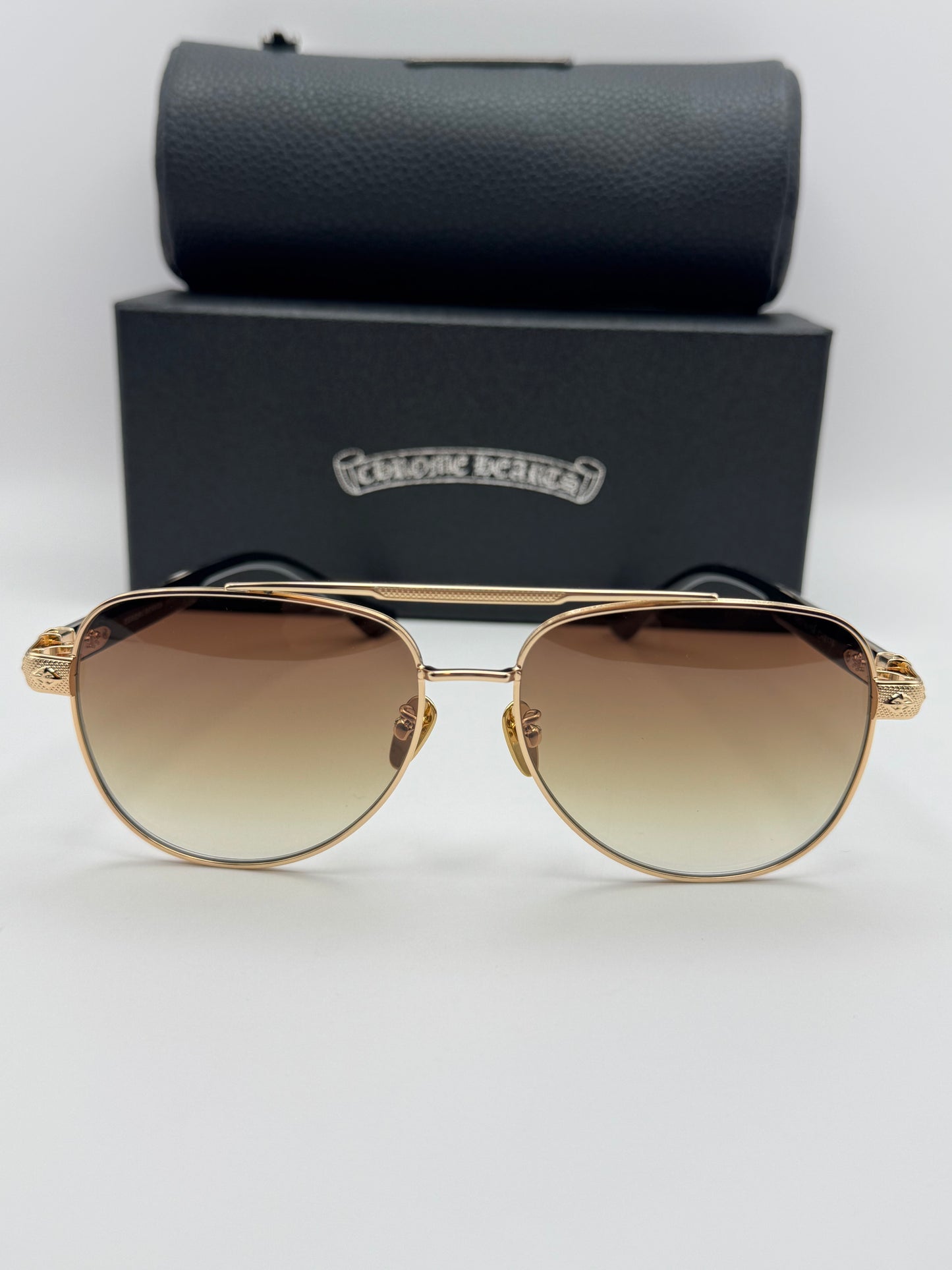 Cross glasses CH