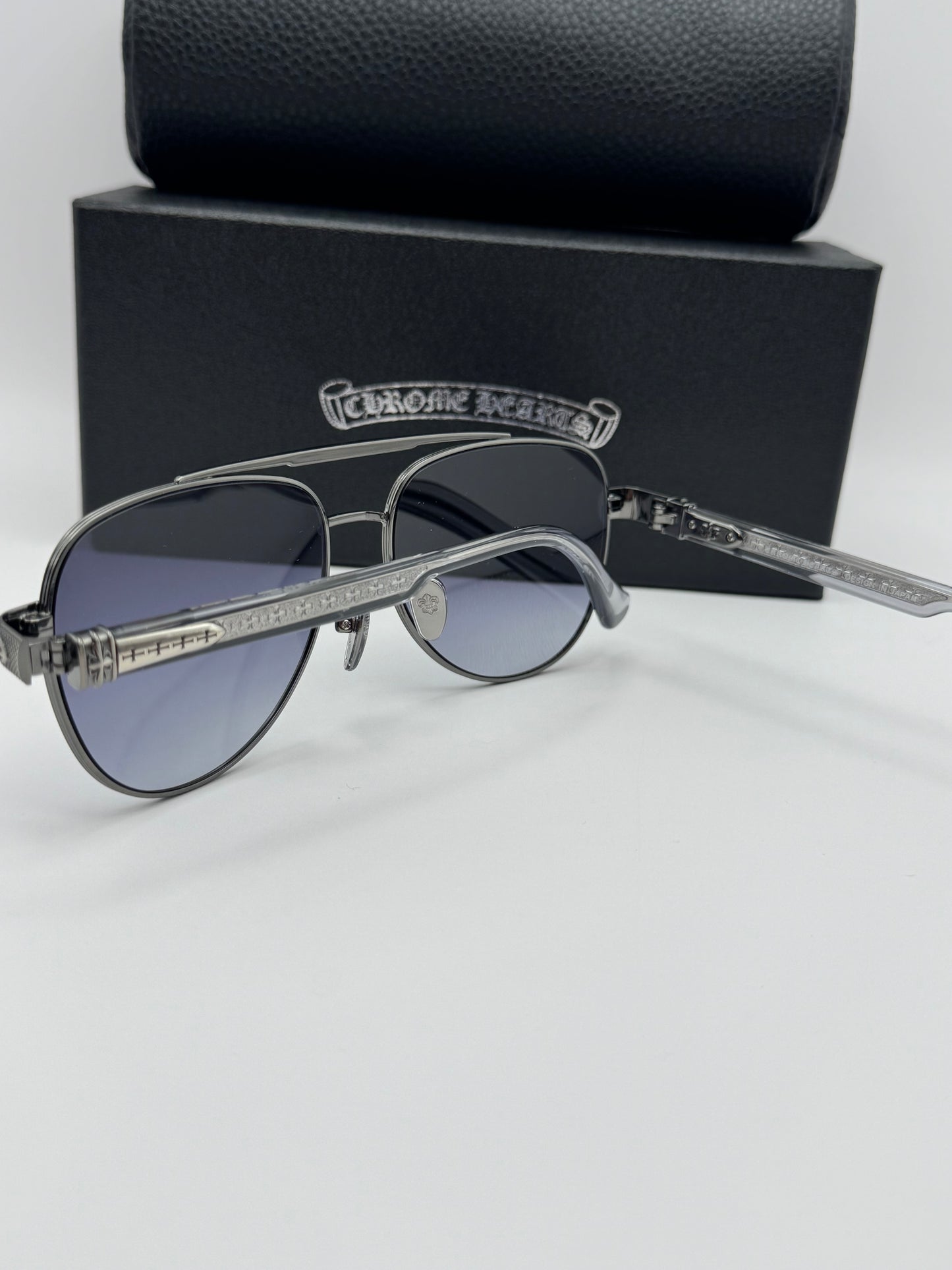 Cross glasses CH