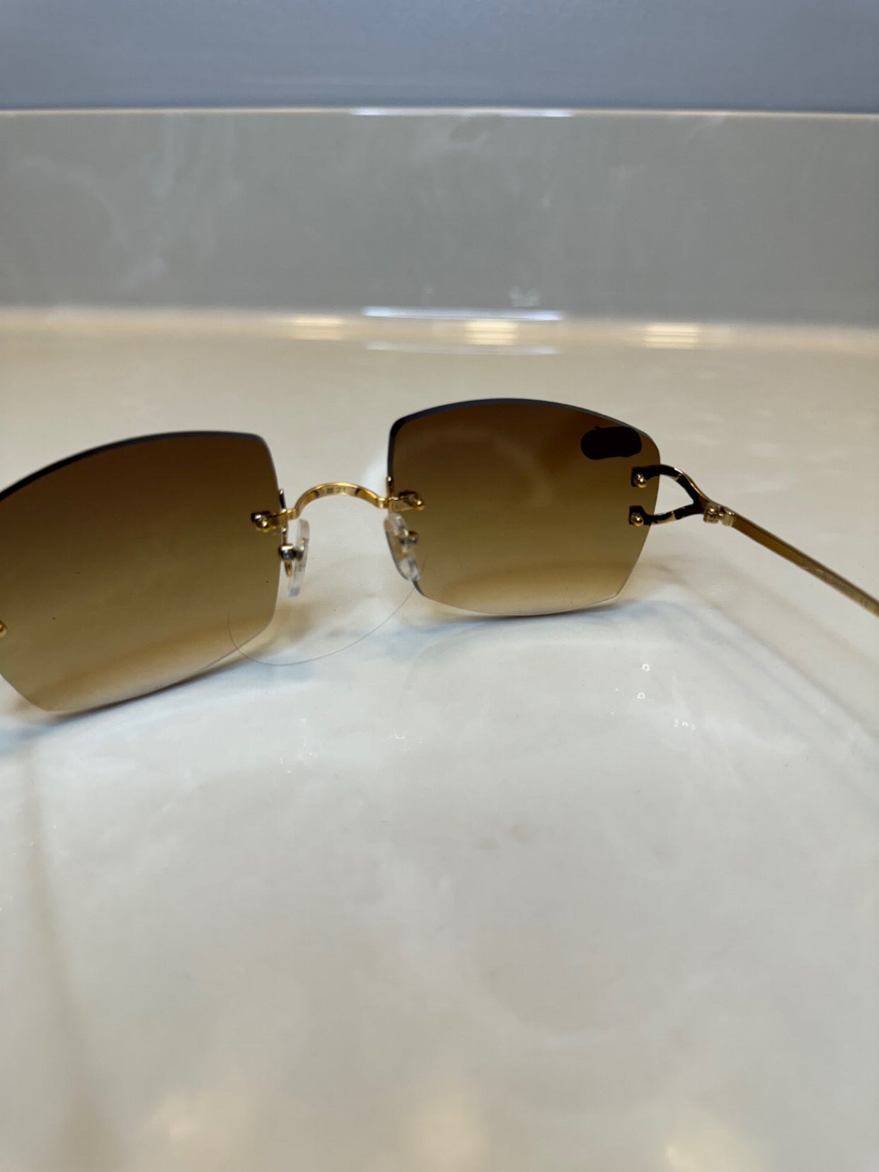 New C wire sunglasses