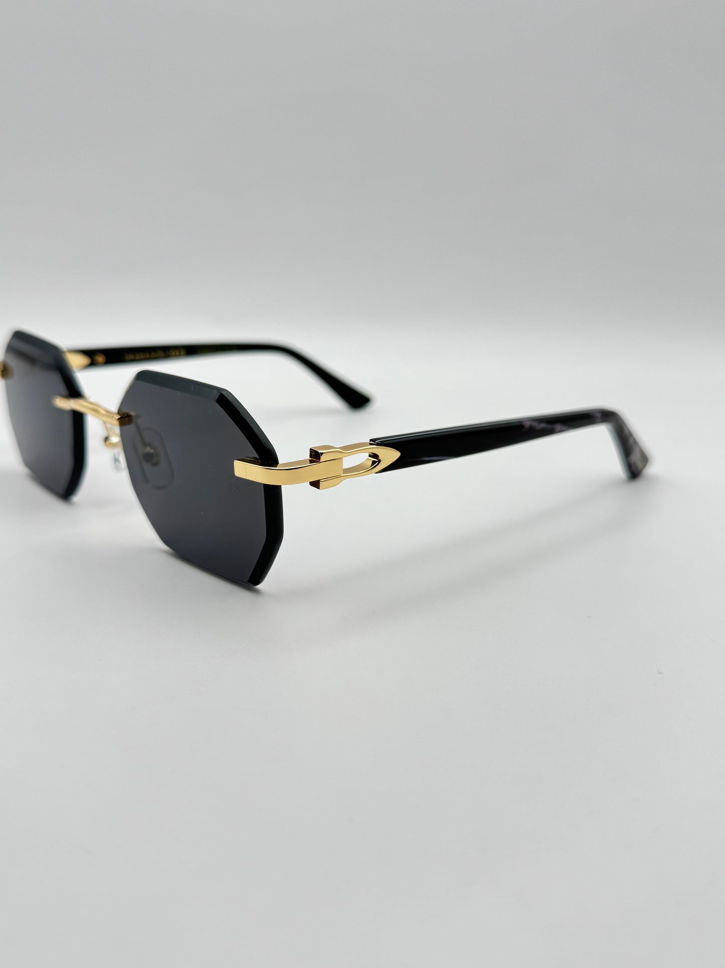 Acetate sunglasses