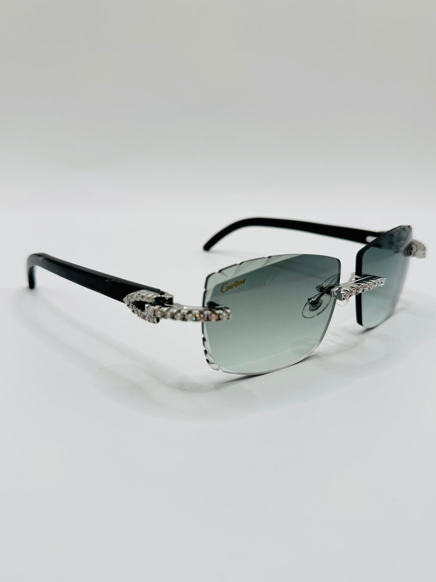 Moissanite Black buffs