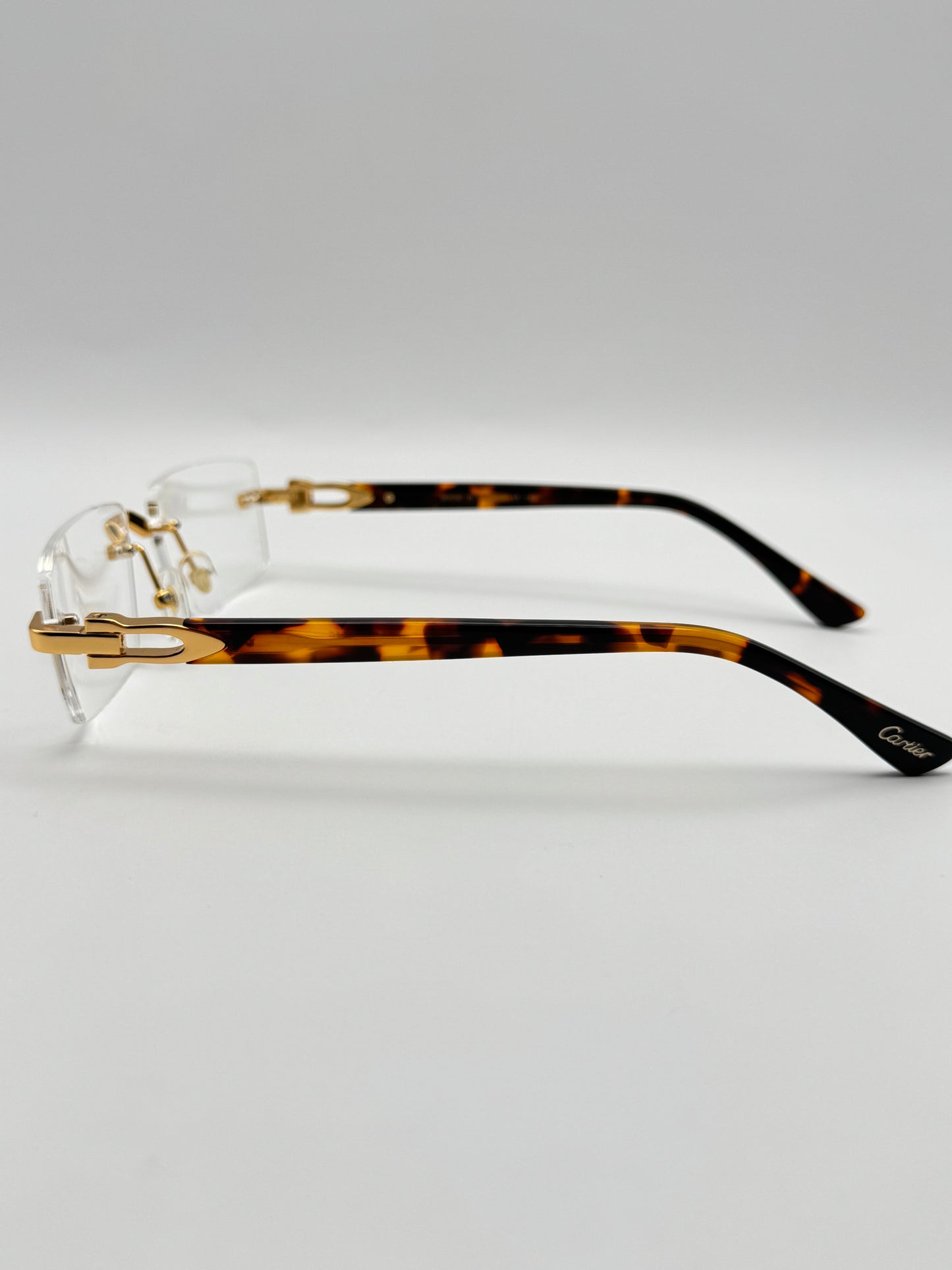 Acetate glasses