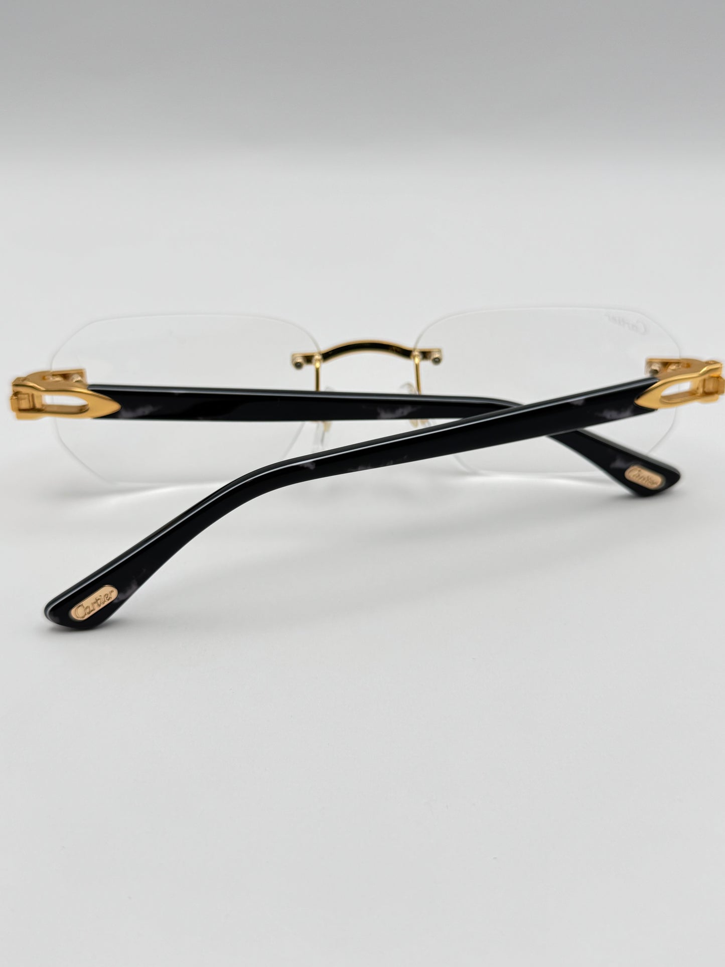 Acetate glasses