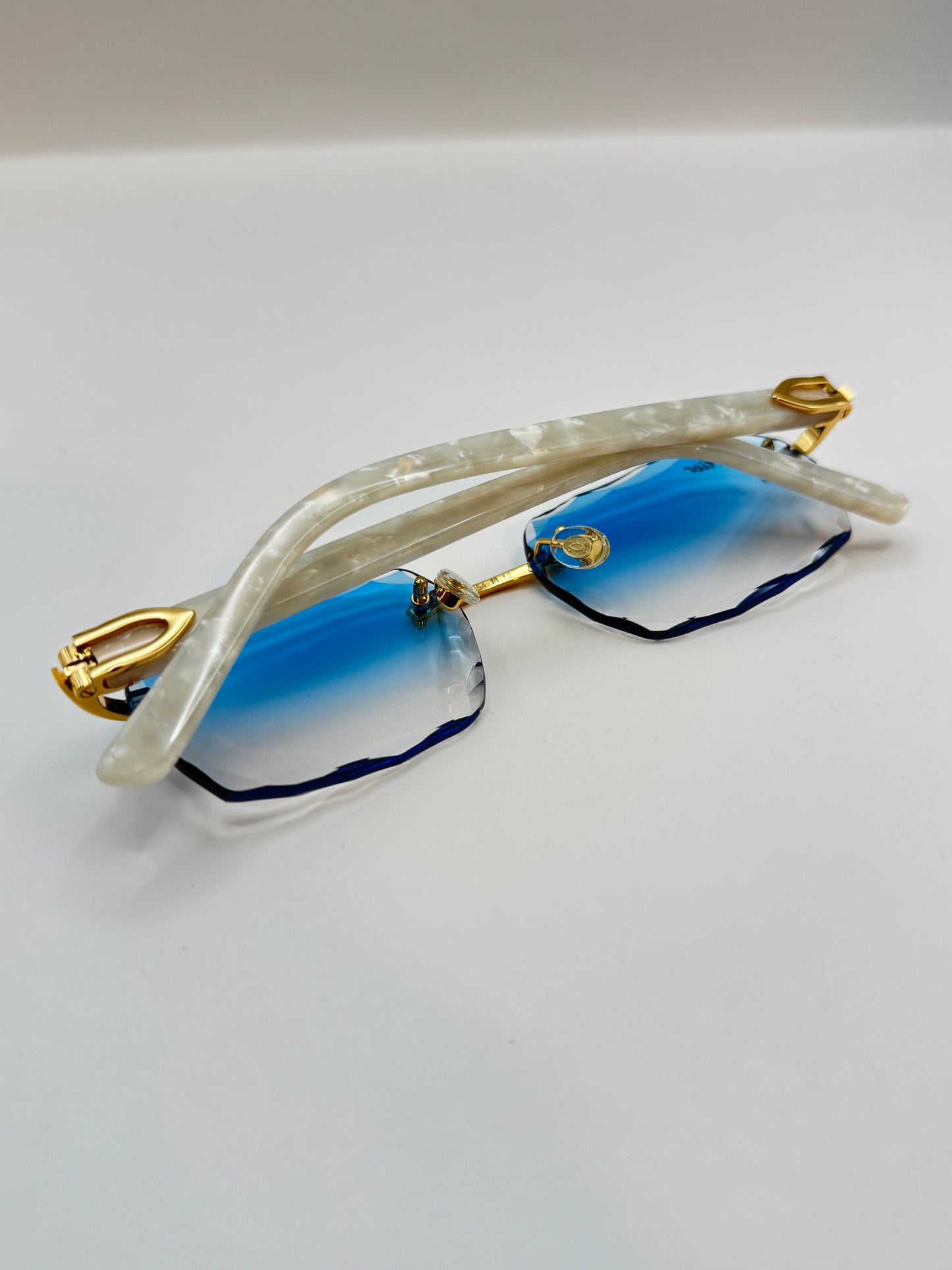 White acetate sunglasses