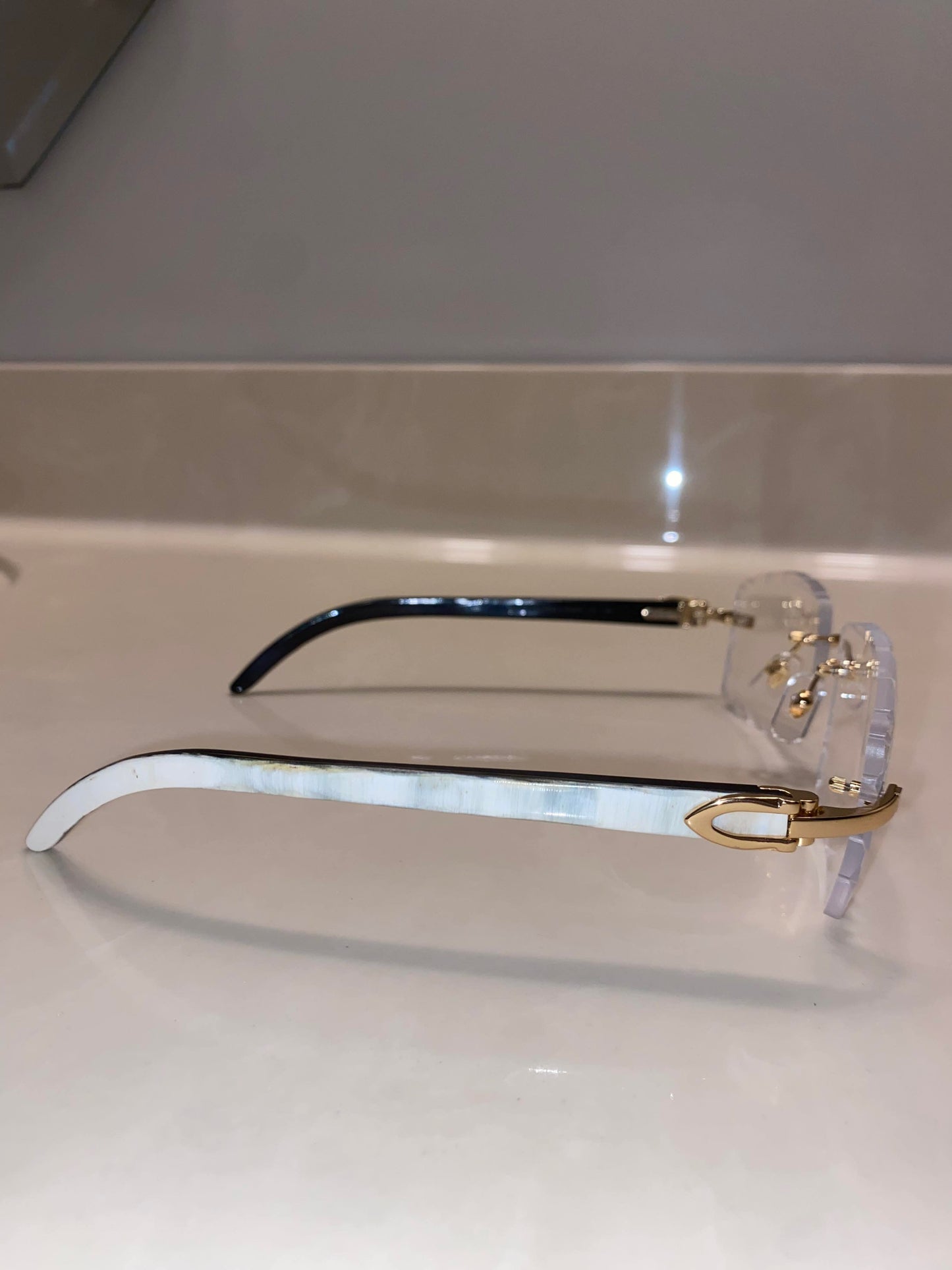 Diamond cut white buffs