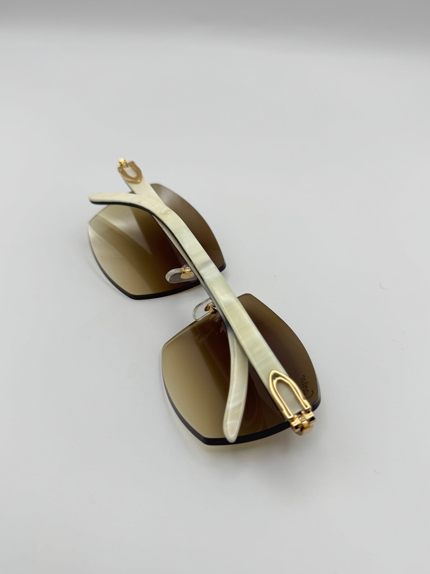 White Buffs 60mm