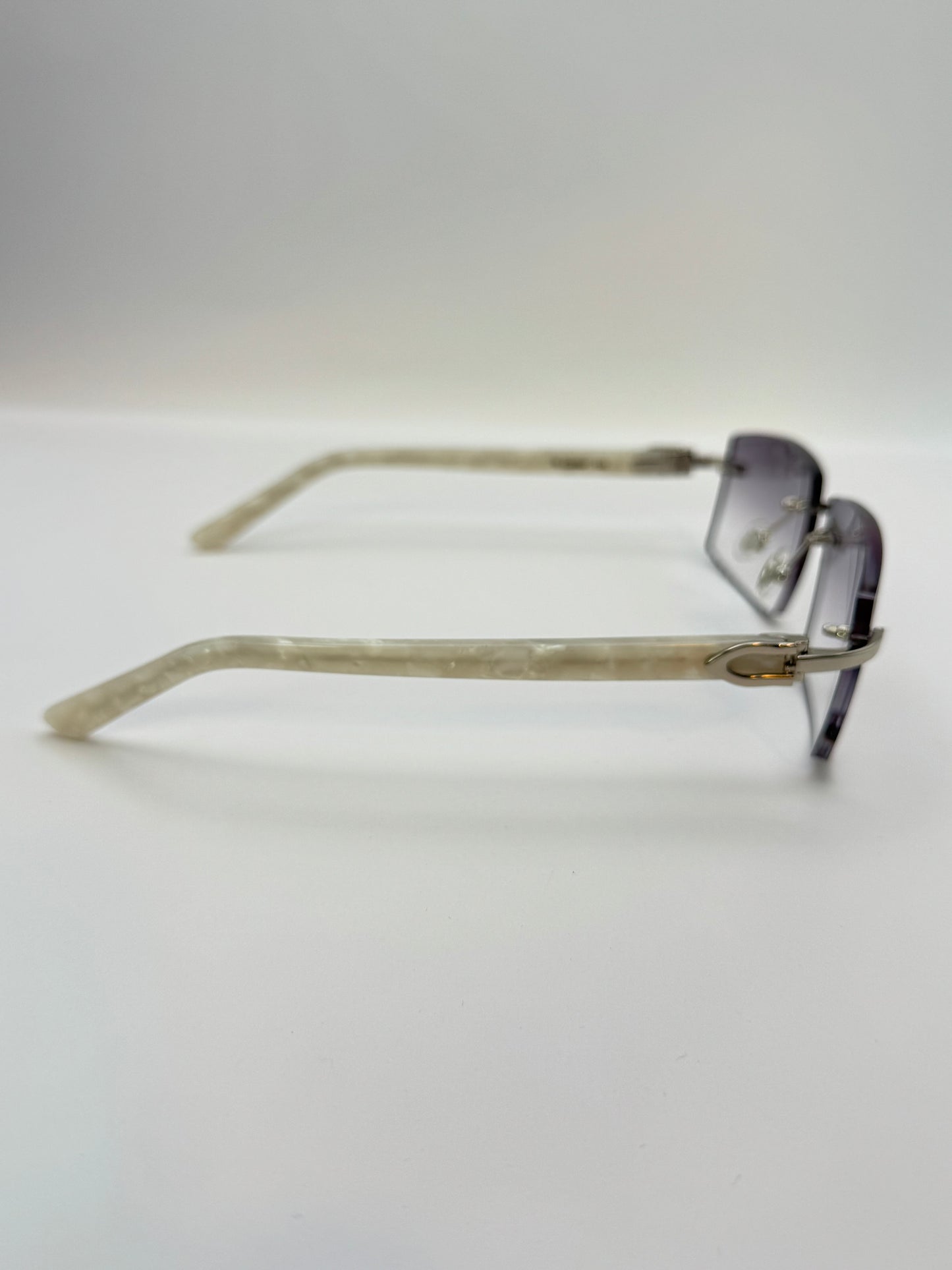 White acetate sunglasses
