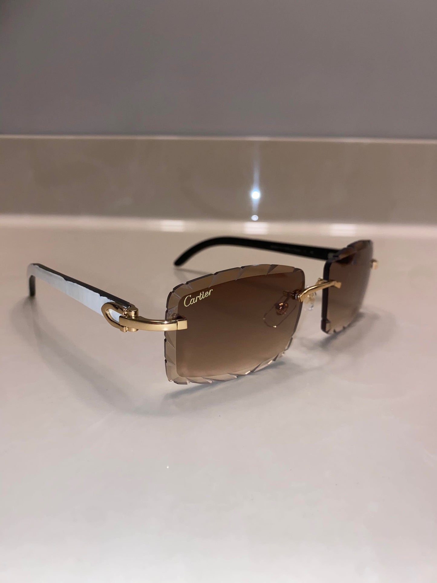 Diamond cut white buffs