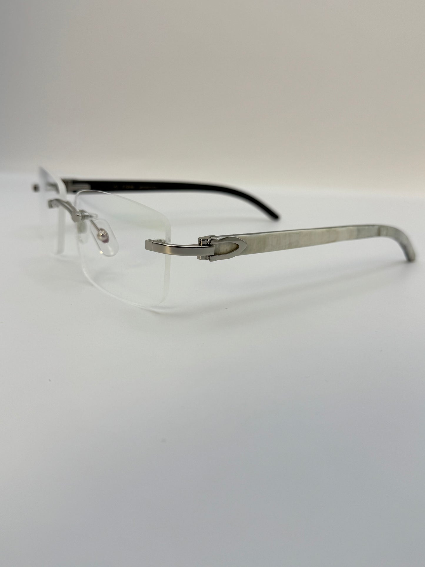 White buff Sunglasses 140mm