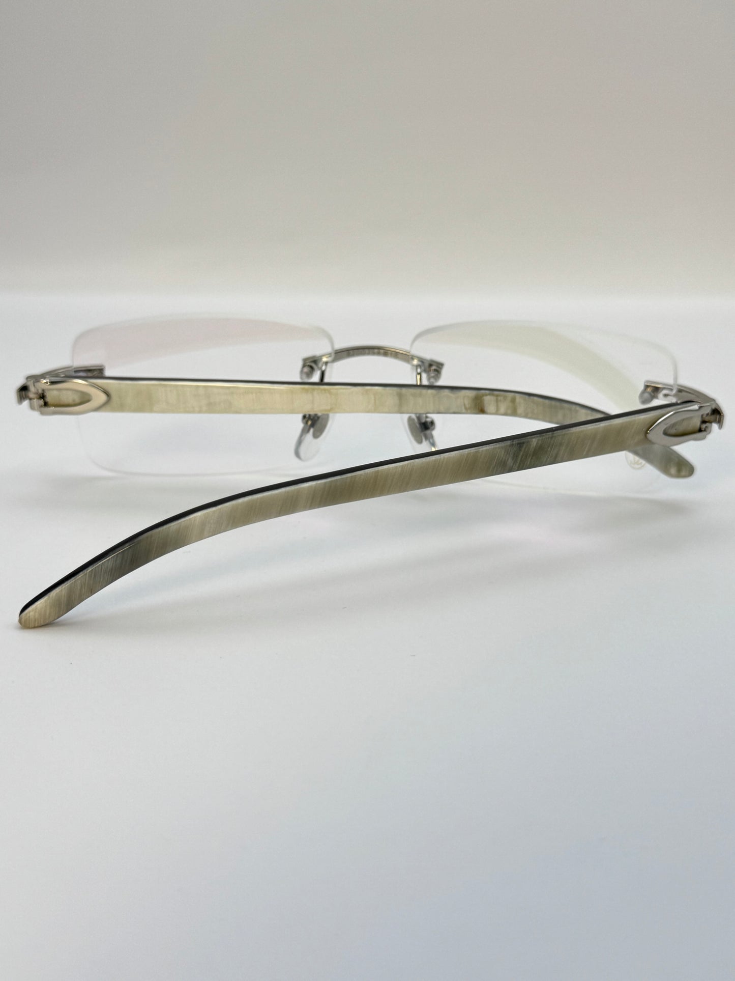 White buff Sunglasses 140mm