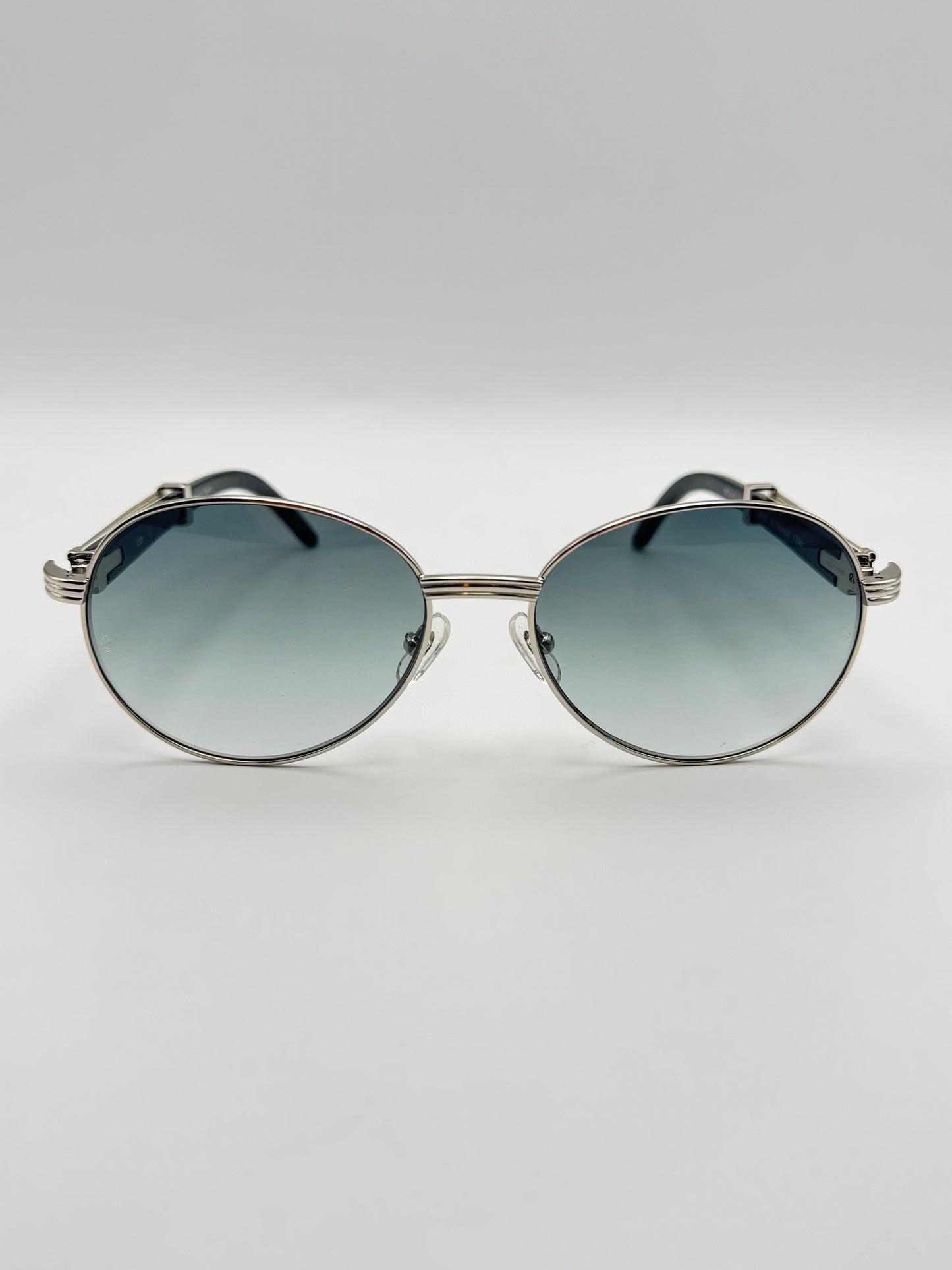 Vintage White Buffs