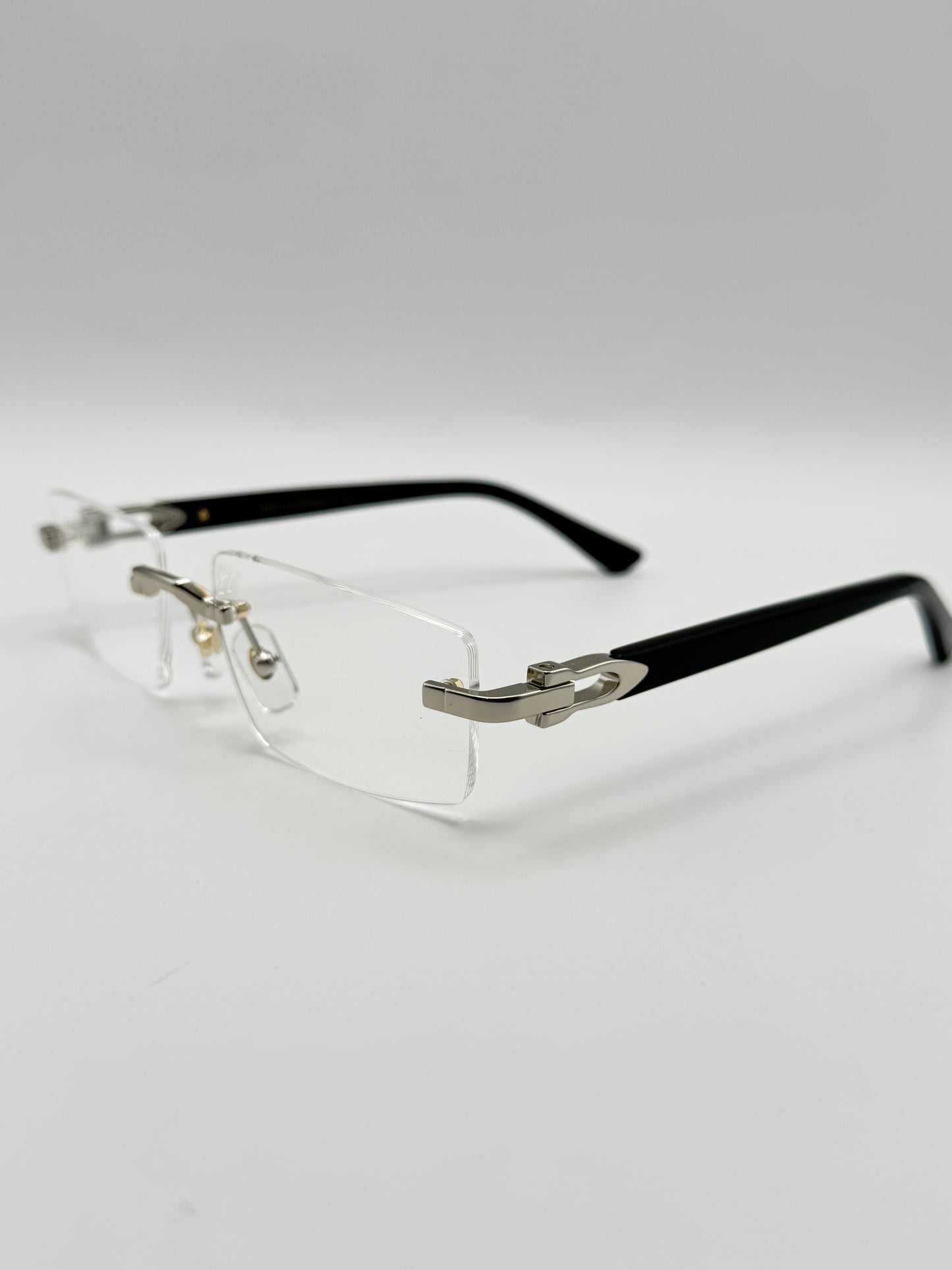 Acetate glasses