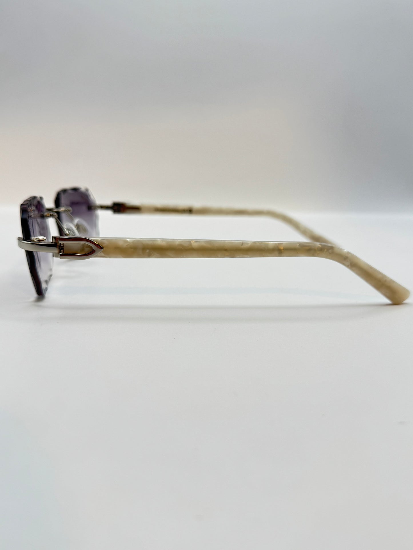 White acetate sunglasses