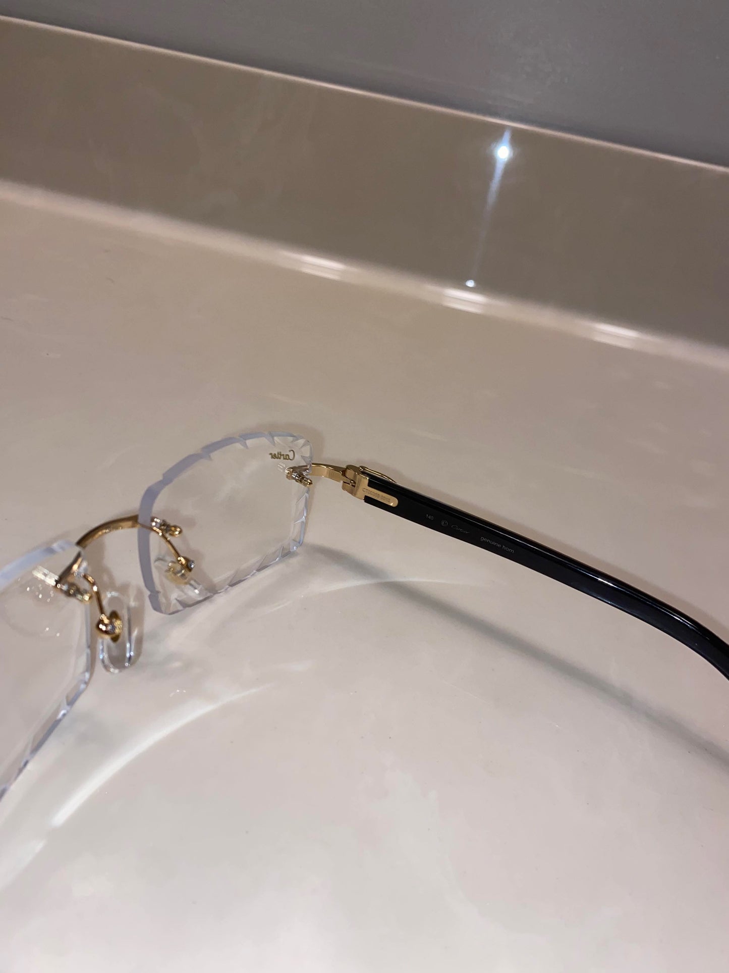 Diamond cut white buffs