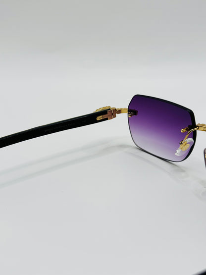 Iced out White Buffs