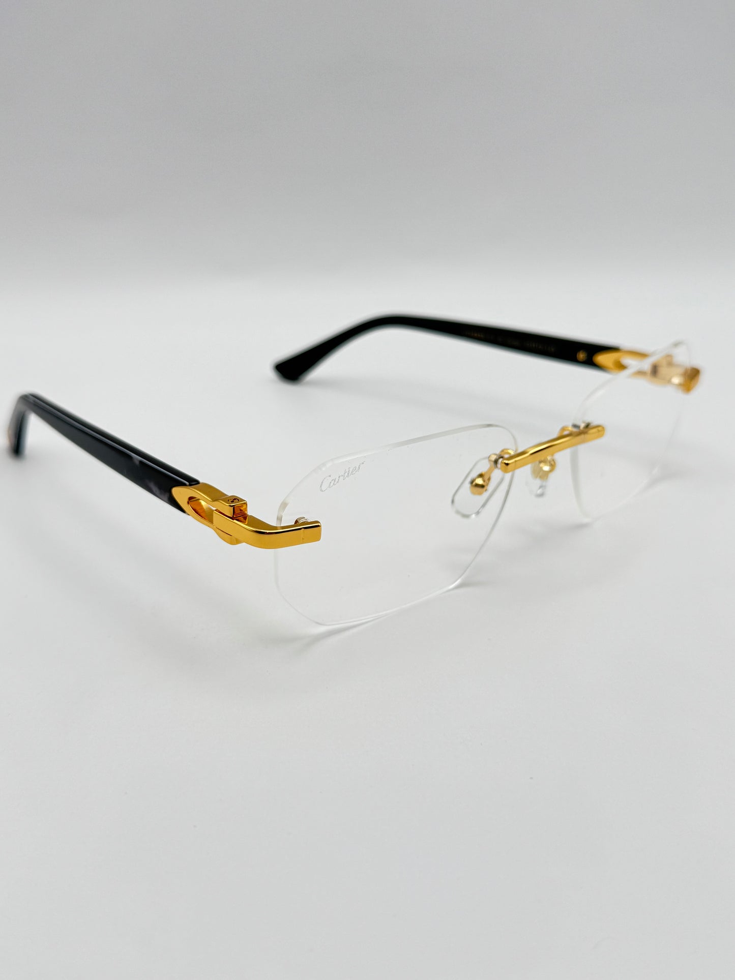 Acetate glasses