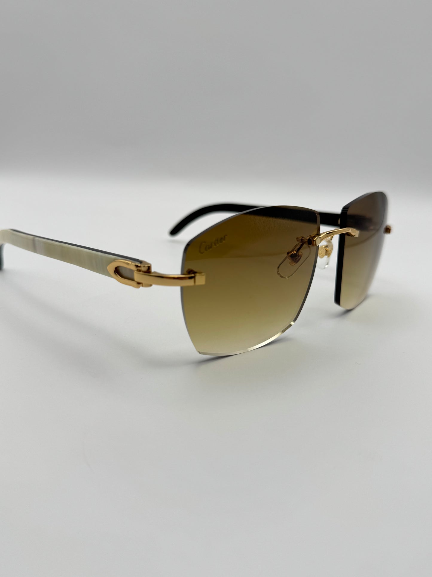 White Buffs 60mm
