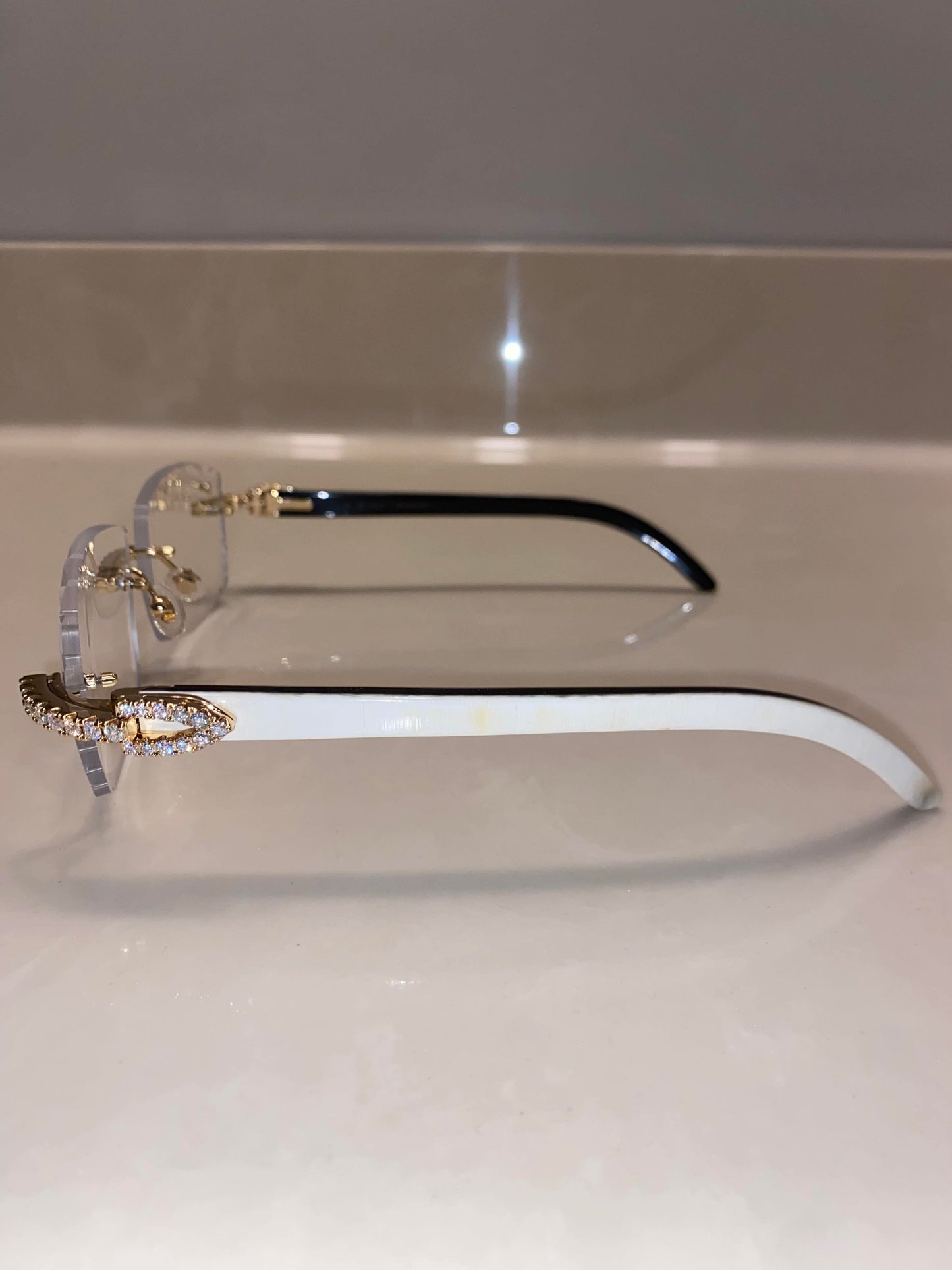 Moissanite white buffs