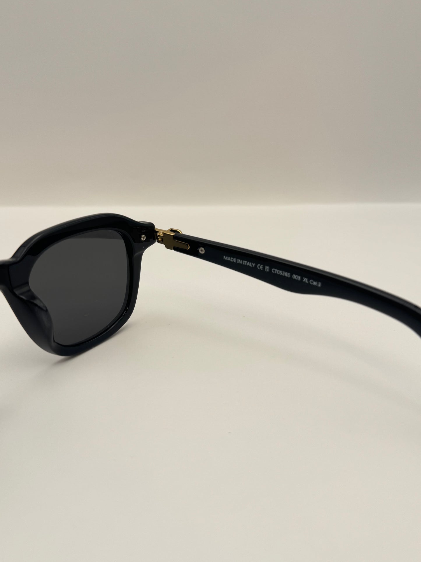 Acetate Glasses