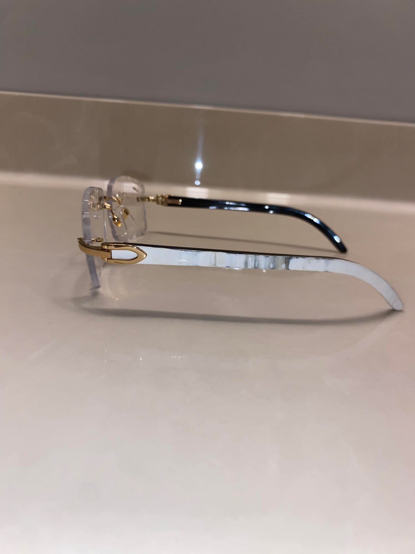 Diamond cut white buffs