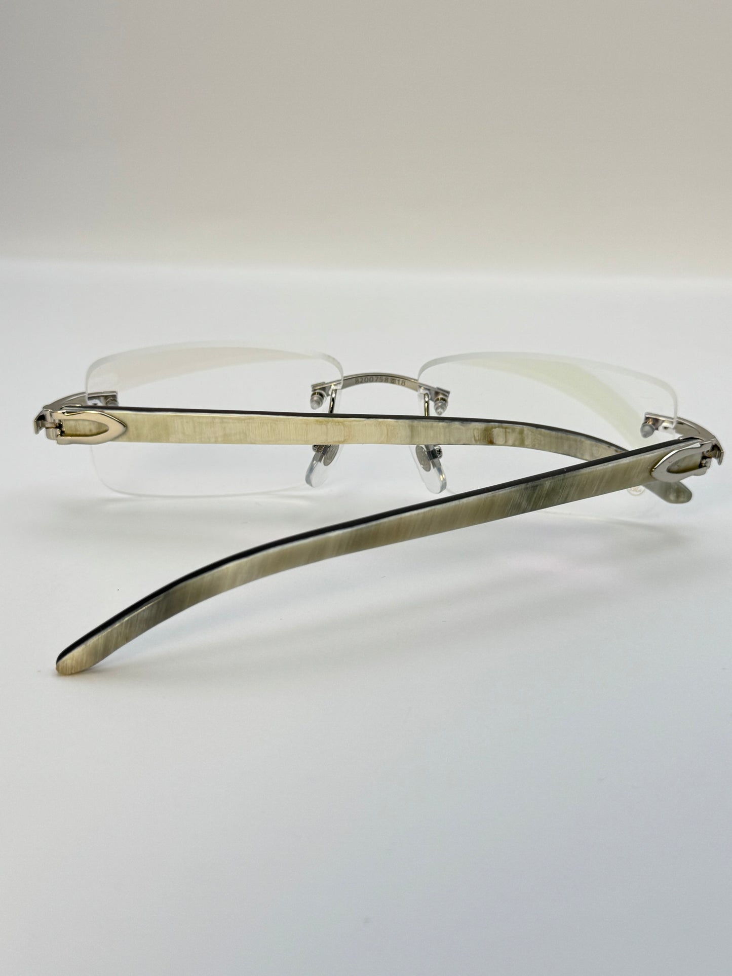 White buff Sunglasses 140mm