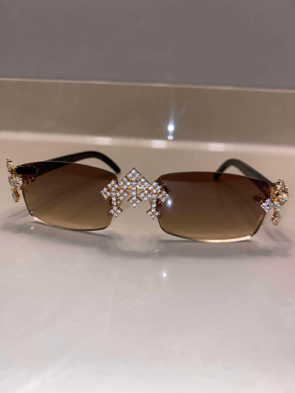 Iced out Cross glasses